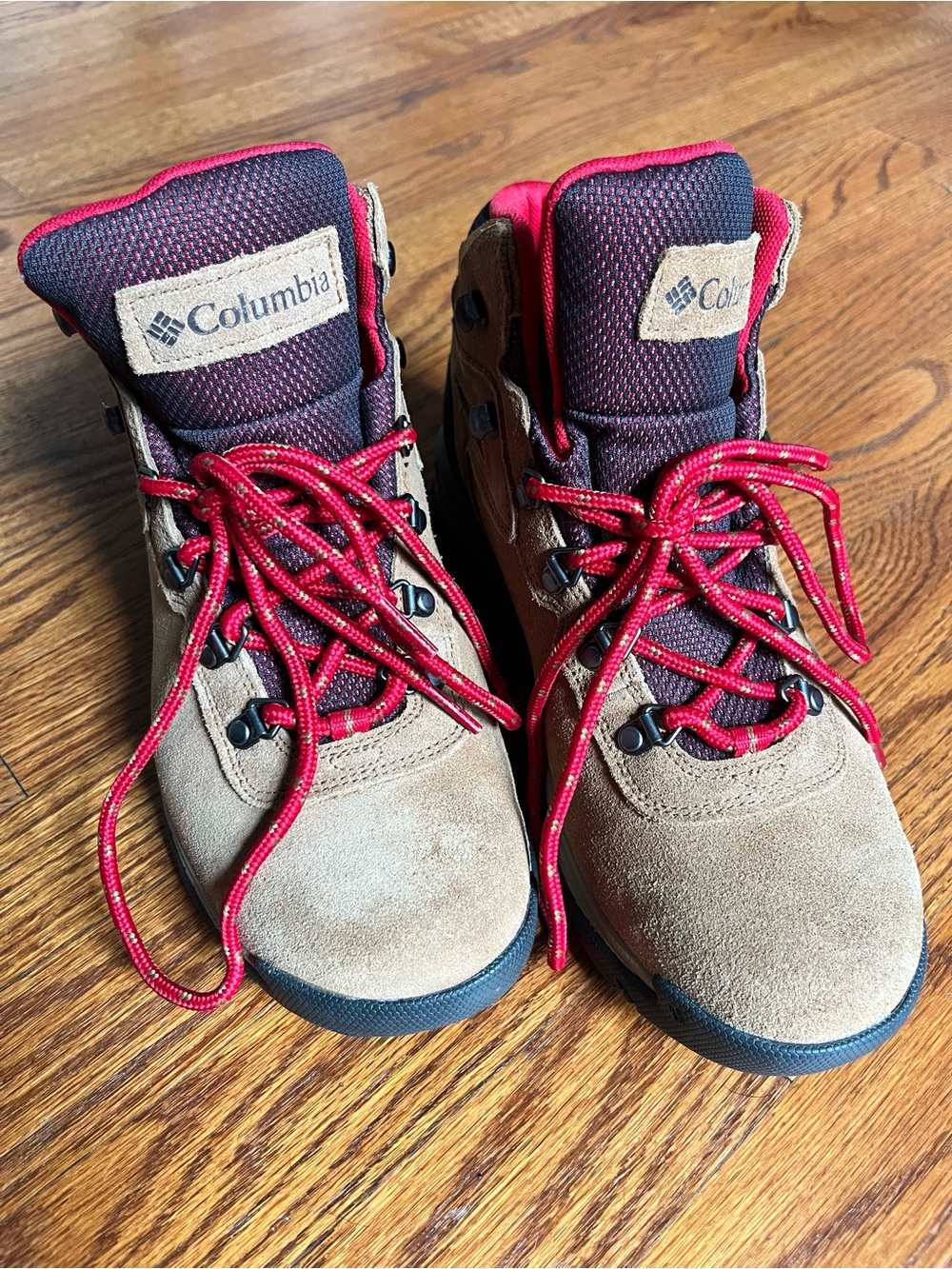 Columbia Men’s Brown Suede Hiking Boots with Red Laces